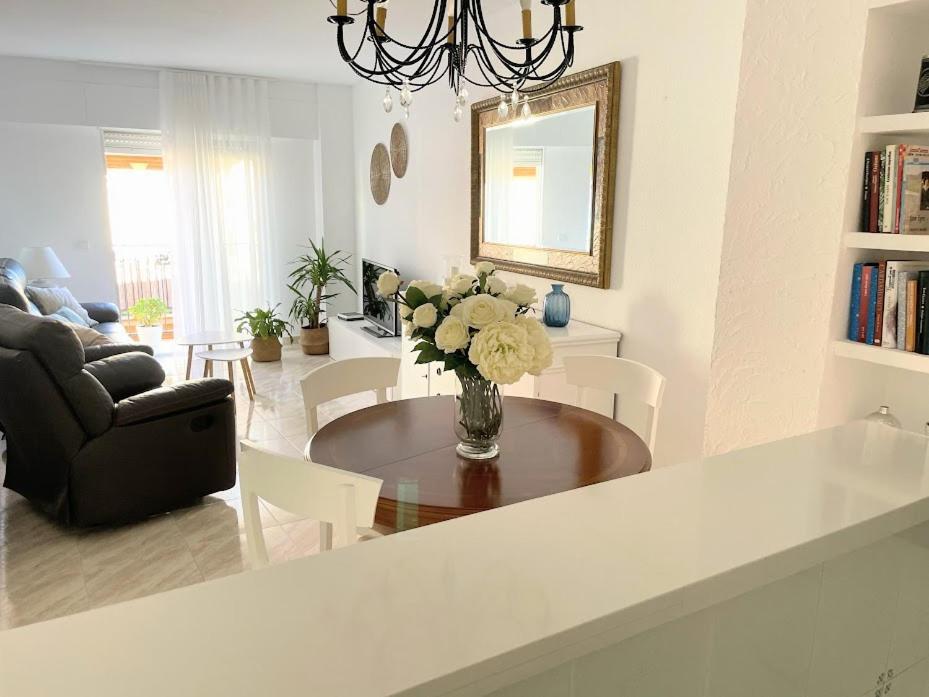 Centrico Apartamento Vara De Rey Murcia Buitenkant foto