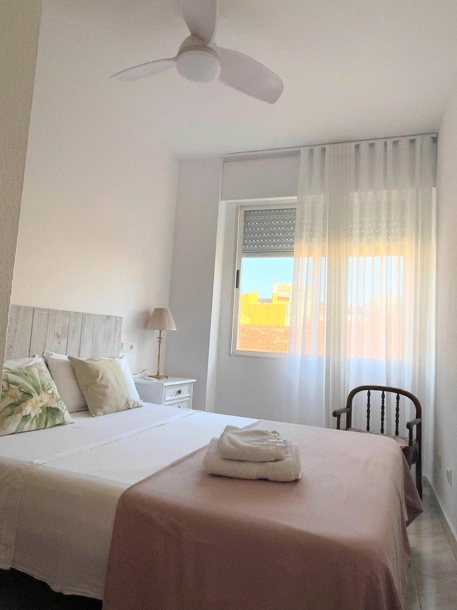 Centrico Apartamento Vara De Rey Murcia Buitenkant foto